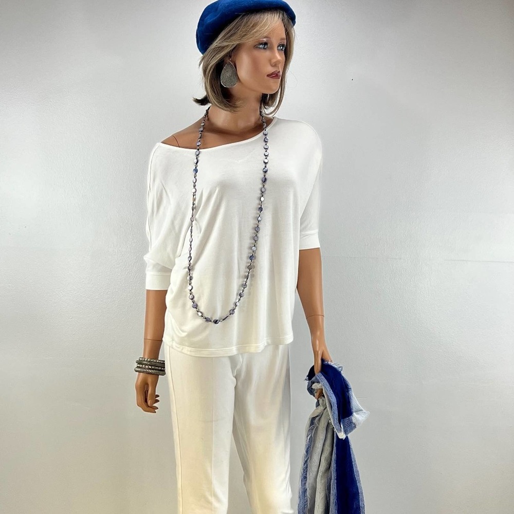NIC + ZOE Women's Top White size M ,elbow length sleeves.NWT